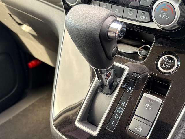 日産 セレナ ２．０ ハイウェイスター Ｖ R3年 (東北) 99