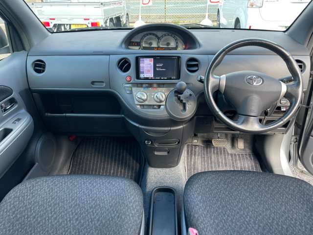 トヨタ シエンタ １．５ ダイス H25年 (東北) 99