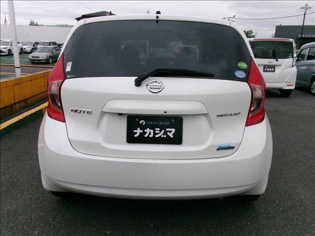 日産 ノート １．２ メダリスト H28年 (関東) 99