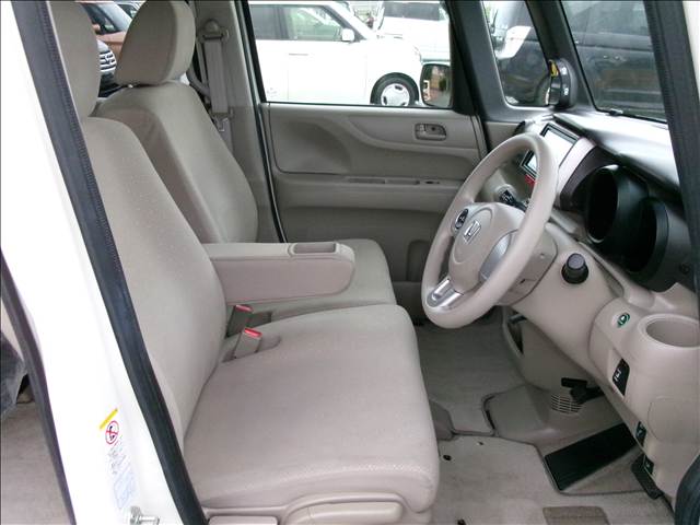 ホンダ Ｎ　ＢＯＸ ６６０ Ｇ Ｌパッケージ H26年 (関東) 99