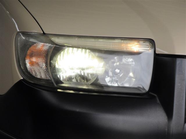 スバル フォレスター ２．０ １０ＴＨアニバーサリー ４ＷＤ H19年 () 99