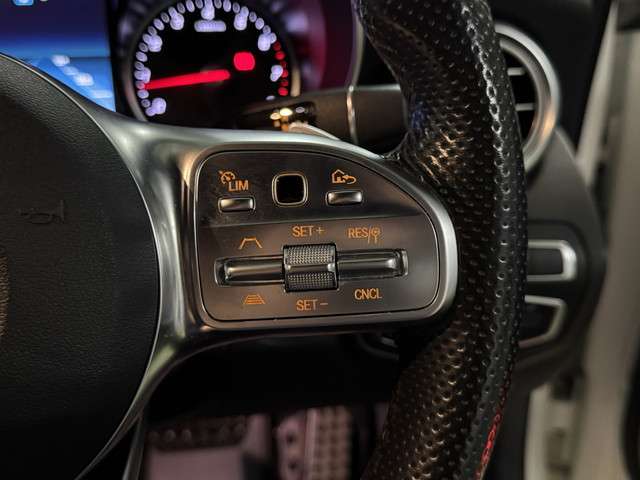 メルセデスベンツ Ｃクラスワゴン Ｃ２００ ４マチック アバンギャルド ＡＭＧライン ４ＷＤ R1年 () 99