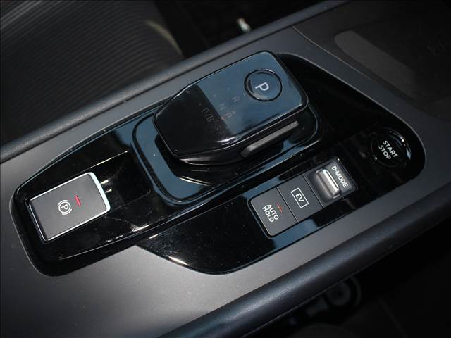 日産 ノート １．２ Ｘ R3年 () 99