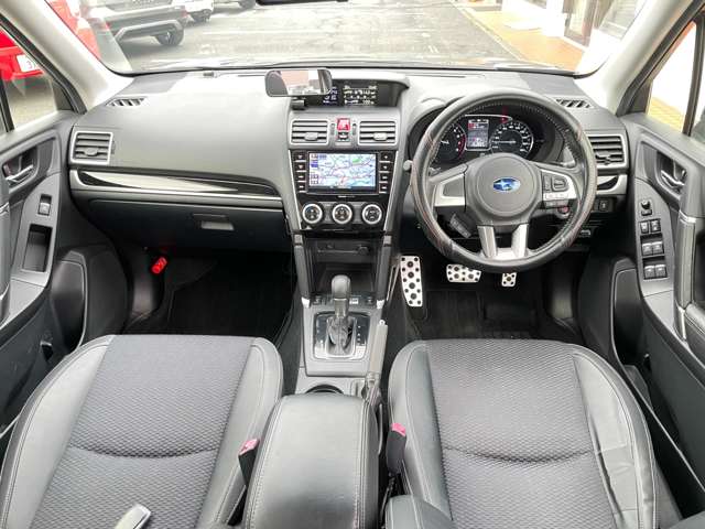 スバル フォレスター ２．０ Ｓ リミテッド ４ＷＤ H28年 (関東) 99