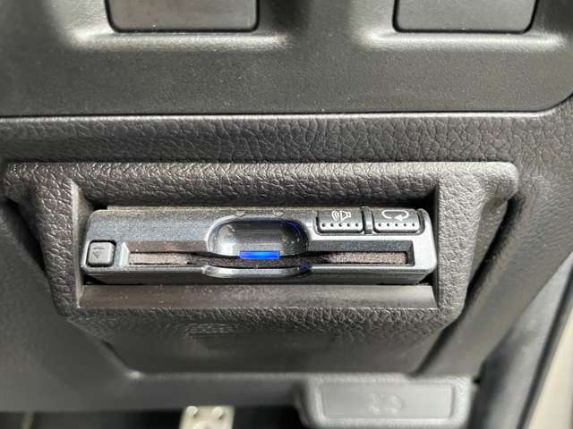 スバル フォレスター ２．０ Ｓ リミテッド ４ＷＤ H28年 (関東) 99