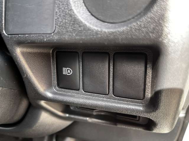 トヨタ ハイエースバン ２．０ ＤＸ ロング R4年 (関東) 99