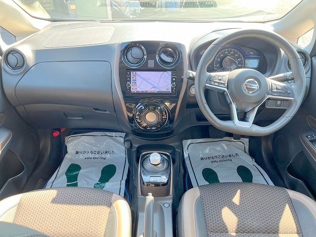 日産 ノート １．２ Ｅ－ＰＯＷＥＲ メダリスト H30年 (関東) 99