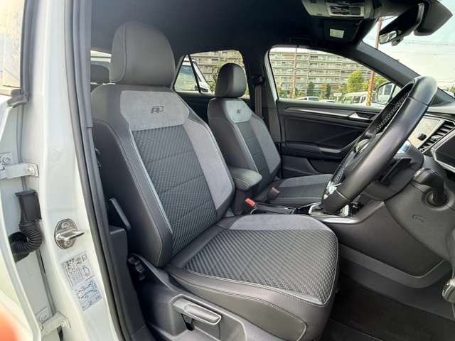 フォルクスワーゲン Ｔ－ＲＯＣ ＴＤＩ Ｒライン ディーゼルターボ R3年 () 99