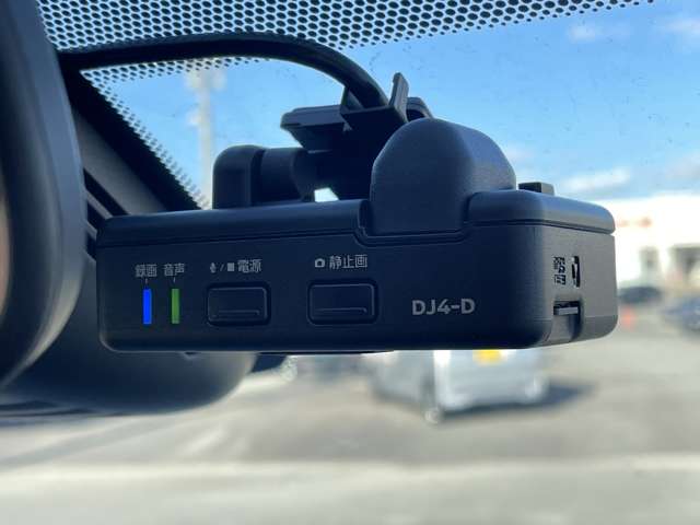 日産 セレナ １．２ Ｅ－ＰＯＷＥＲ ハイウェイスター Ｖ R1年 (近畿) 99