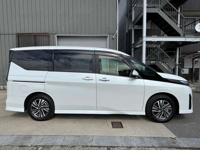 日産 セレナ １．４ Ｅ－ＰＯＷＥＲ ハイウェイスターＶ R5年 (近畿) 99