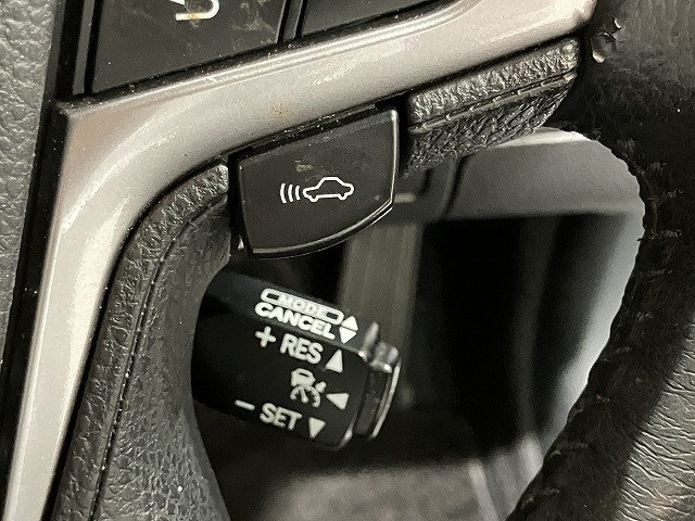 トヨタ クラウン　ハイブリッド ハイブリッド ２．５ Ｓ H27年 () 99