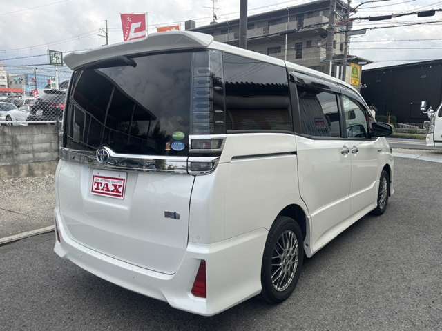 トヨタ ヴォクシー １．８ ハイブリッド ＺＳ 煌ＩＩ R1年 () 99