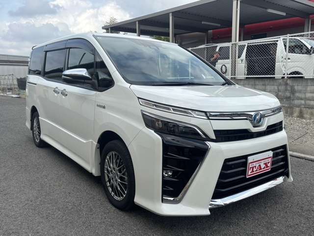 トヨタ ヴォクシー １．８ ハイブリッド ＺＳ 煌ＩＩ R1年 () 99