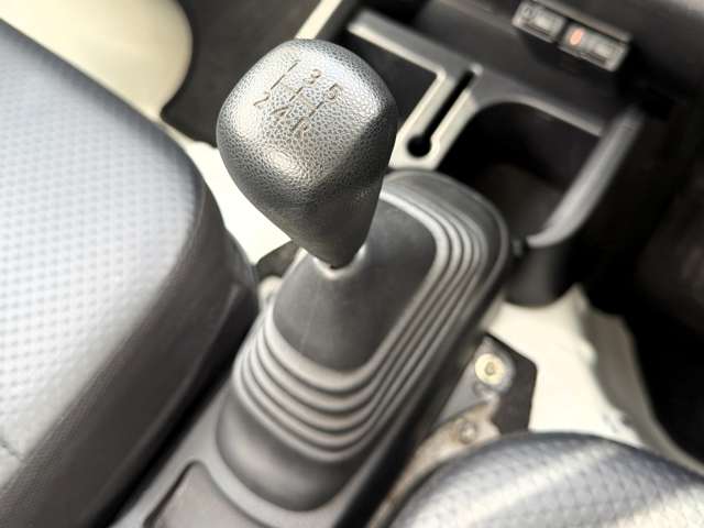 ダイハツ ハイゼットトラック ６６０ スタンダード ３方開 R4年 (近畿) 99
