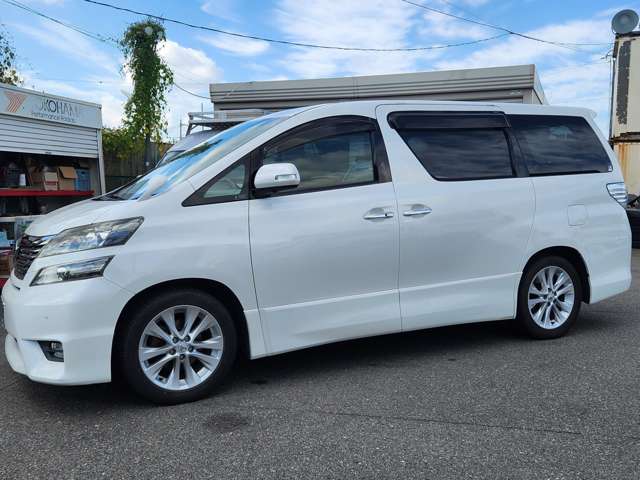 トヨタ ヴェルファイア ２．４Ｚ　プラチナセレクション H22年 (近畿) 99
