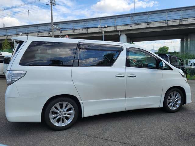 トヨタ ヴェルファイア ２．４Ｚ　プラチナセレクション H22年 (近畿) 99