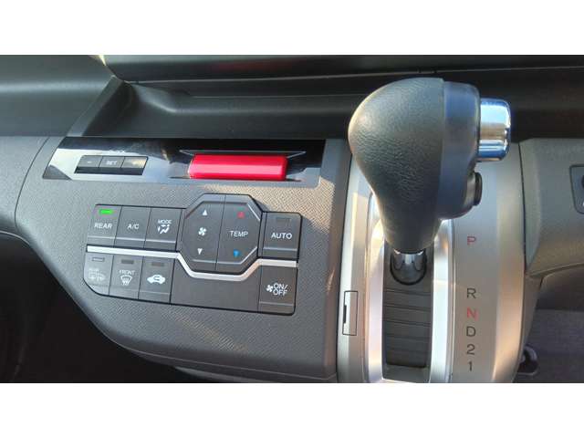 ホンダ ステップワゴン ２．０ Ｇ Ｌパッケージ ４ＷＤ H21年 () 99