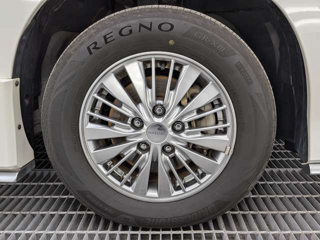 日産 セレナ ２．０ ＡＵＴＥＣＨ セーフティパッケージ ４ＷＤ R4年 () 99