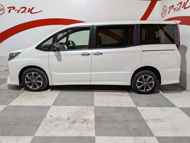 トヨタ ノア ２．０ ＳＩ ＷＸＢＩＩＩ ４ＷＤ R3年 () 99