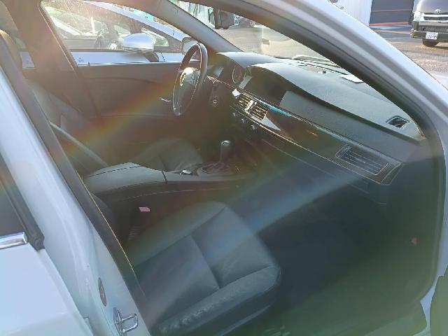 ＢＭＷ ５シリーズ ５２５ｉ H17年 (四国) 99