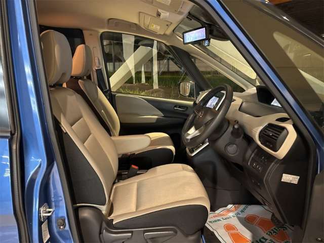 日産 セレナ １．２ Ｅ－ＰＯＷＥＲ ハイウェイスター Ｖ H30年 (近畿) 99