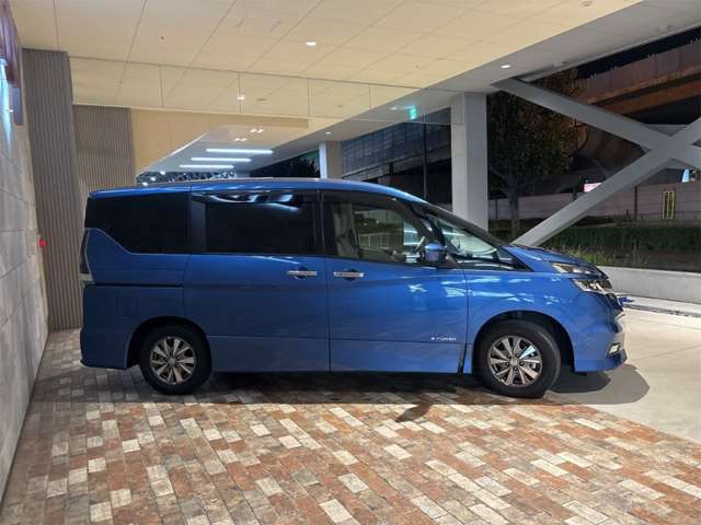 日産 セレナ １．２ Ｅ－ＰＯＷＥＲ ハイウェイスター Ｖ H30年 (近畿) 99