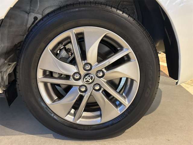 トヨタ シエンタ　ハイブリッド ハイブリッド １．５ Ｇ H29年 (近畿) 99