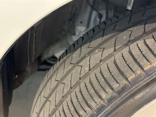 トヨタ シエンタ　ハイブリッド ハイブリッド １．５ Ｇ H29年 (近畿) 99