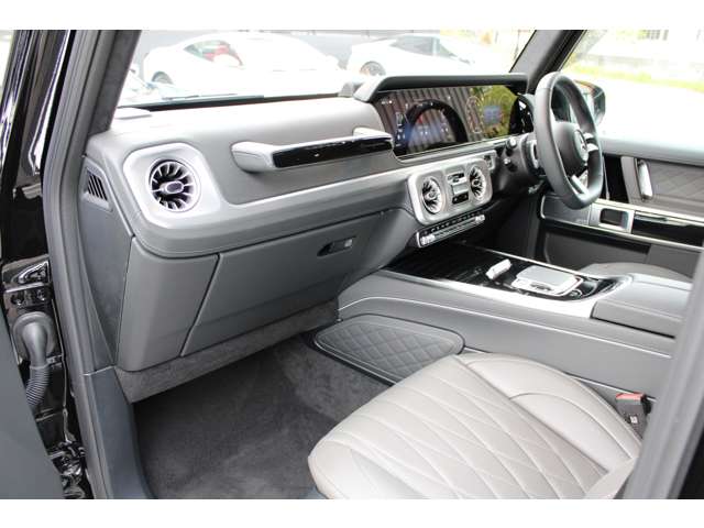 メルセデスベンツ Ｇクラス Ｇ４５０Ｄ ＡＭＧラインパッケージ （ＩＳＧ） ディーゼルターボ ４ＷＤ ＭＰ２０２６０１ R8年 (近畿) 99