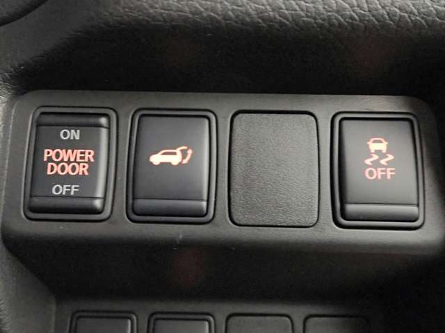 日産 エクストレイル ２．０ ２０Ｘ ２列車 ４ＷＤ R1年 () 99