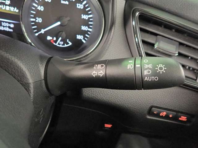 日産 エクストレイル ２．０ ２０Ｘ ２列車 ４ＷＤ R1年 () 99