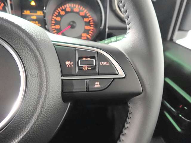 スズキ ジムニー　ノマド １．５ ＦＣ ４ＷＤ R8年 () 99