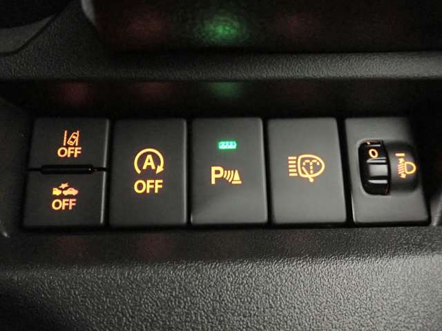スズキ ジムニー　ノマド １．５ ＦＣ ４ＷＤ R8年 () 99