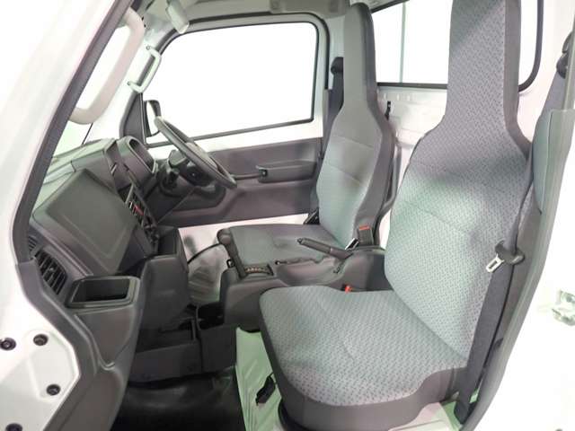 日産 クリッパートラック ６６０ ＤＸ R8年 () 99