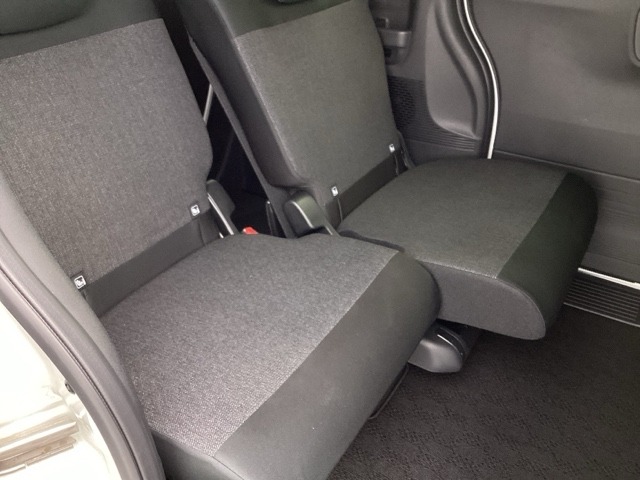 ホンダ Ｎ　ＢＯＸ カスタム ６６０ ４ＷＤ R8年 (近畿) 99