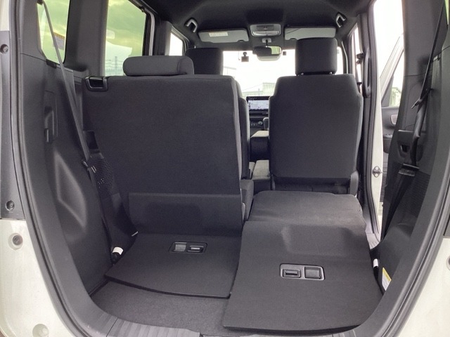 ホンダ Ｎ　ＢＯＸ カスタム ６６０ ４ＷＤ R8年 (近畿) 99