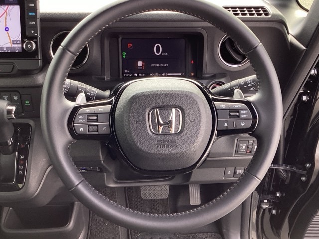 ホンダ Ｎ　ＢＯＸ カスタム ６６０ ターボ ブラック スタイル R8年 (近畿) 99