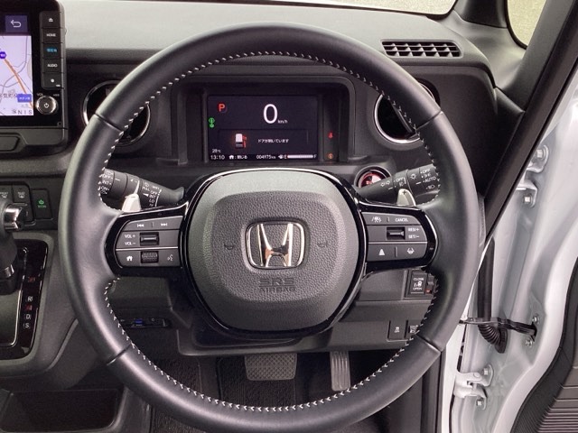 ホンダ Ｎ　ＢＯＸ カスタム ６６０ ターボ コーディネートスタイル ２トーン R8年 (近畿) 99