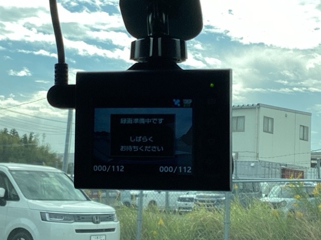 ホンダ ヴェゼル １．５ Ｅ：ＨＥＶ Ｚ R8年 (近畿) 99