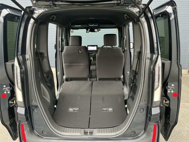 ホンダ Ｎ　ＢＯＸ カスタム ６６０ R5年 () 99