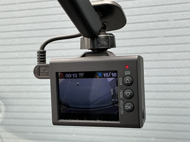 ホンダ フィット １．３ ホーム R2年 (近畿) 99