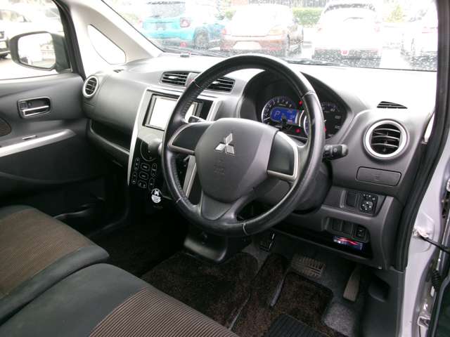 三菱 ｅＫカスタム ６６０ Ｔ ４ＷＤ H25年 (九州・沖縄) 99