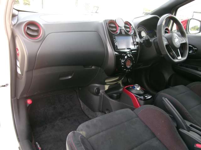 日産 ノート １．２ Ｅ－ＰＯＷＥＲ ＮＩＳＭＯ H30年 (九州・沖縄) 99