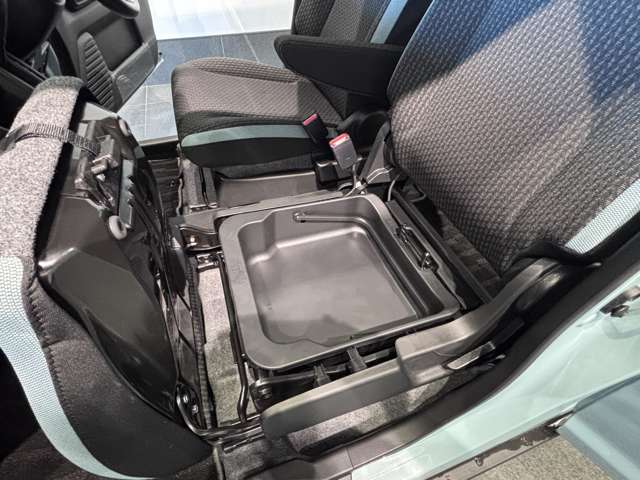 マツダ フレアクロスオーバー ６６０ ＸＧ R8年 (関東) 99