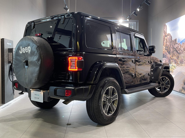 ジープ ラングラー　アンリミテッド アンリミテッド サハラ ２．０Ｌ ４ＷＤ R5年 (関東) 99