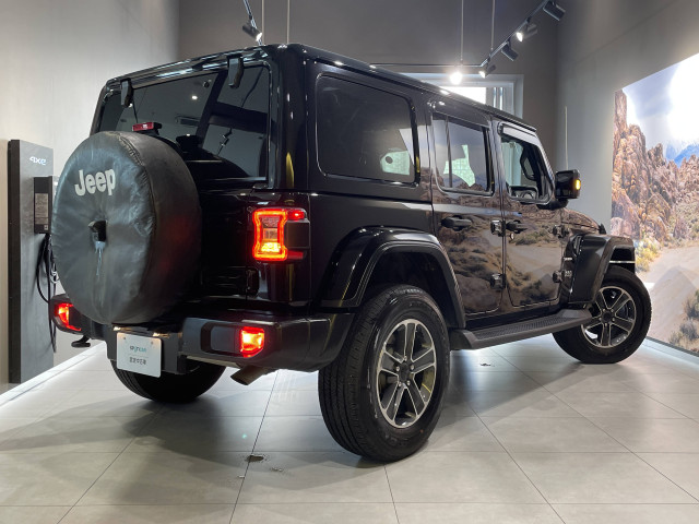 ジープ ラングラー　アンリミテッド アンリミテッド サハラ ２．０Ｌ ４ＷＤ R5年 (関東) 99