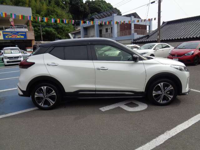 日産 キックス １．２ Ｘ （Ｅ－ＰＯＷＥＲ） R3年 (九州・沖縄) 99