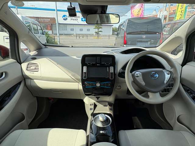 日産 リーフ ３０ＫＷＨ Ｘ H29年 (東海) 99