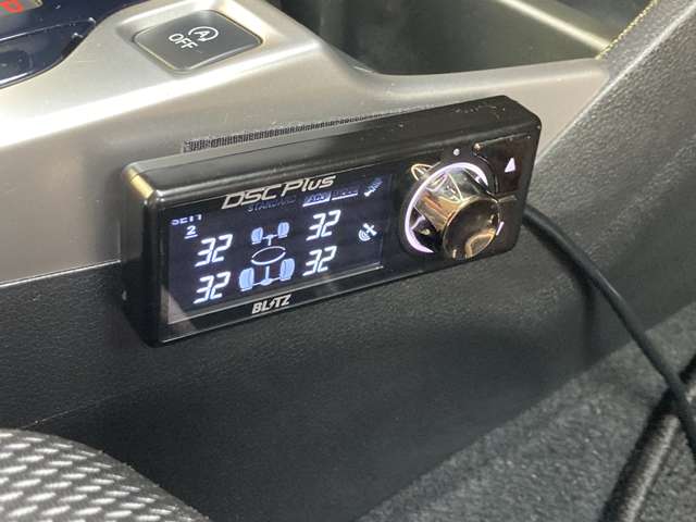 ホンダ フィット １．３ １３Ｇ Ｆ R1年 (東海) 99