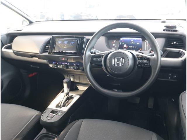 ホンダ フィット １．５ ベーシック ４ＷＤ R7年 () 99